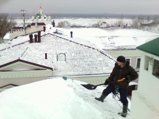 Очистка крыш от снега и наледи55