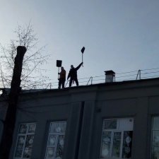 Очистка крыш от снега и наледи в Перми 2